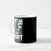 Mug Funny Christmas Family Pajamas I'm Not An Elf I'm (Devant gauche)