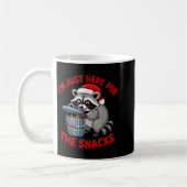 Mug Funny Christmas Raccoon Shirt I'm Just Here For Th (Gauche)