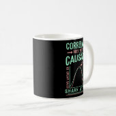 Mug Funny Correlation Does Not Imply Causation Premium (Devant droit)