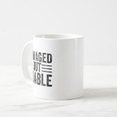 Mug Funny Damaged But Doable Motivational Damaged Wome (Devant gauche)