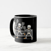 Mug Funny Éffrayant Trois Squelette jouer Pickleball c (Devant gauche)