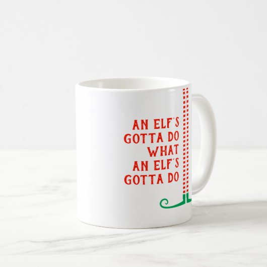 Mug Funny Elf Legs Chaussures Un Elfe doit faire Noël (Devant droit)