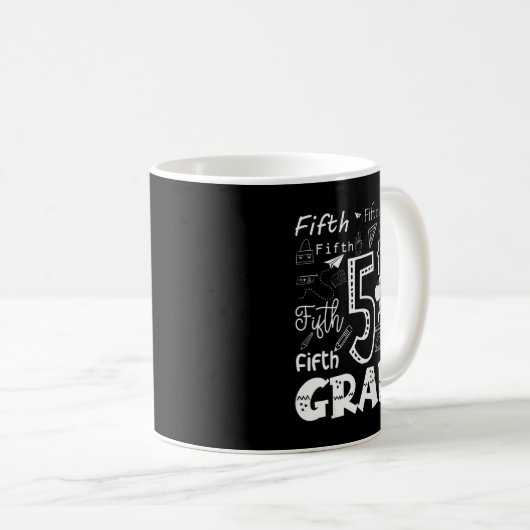 Mug Funny Fifth Grade Doodle Tygraphy Birthday Design (Devant droit)