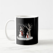 Mug Funny German Shepherd Dog In The Snow Tree Christm (Gauche)