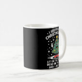 Mug Funny I Identify As A Christmas Tree Lit On The Ou (Devant droit)