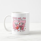 Mug Funny Kiss Me I'm 67 Cute Valentine's Day Couples  (Gauche)