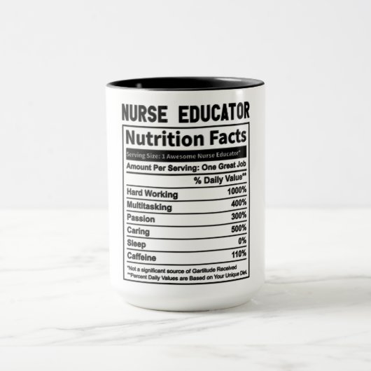 Mug Funny Nurse Educator La valeur nutritive (Centre)
