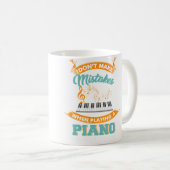 Mug Funny Piano Outfit For A Piano Player (Devant droit)