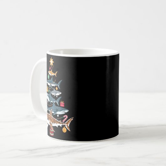 Mug Funny Shark Christmas Tree (Devant gauche)