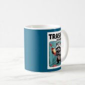 Mug Funny Trashed Panda Raccoon Gets Drunk  (Devant droit)