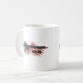 Mug Fusil semi-automatique AR-15 patriotique (Devant gauche)