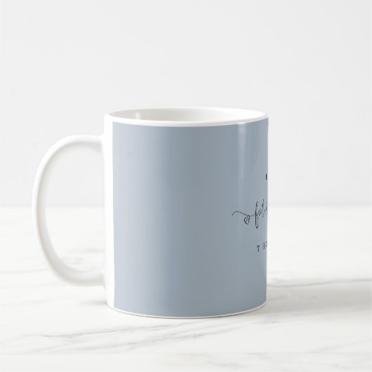 Mug Futur Mme Nom Coeur Bague Script Dusty Bleu (Gauche)