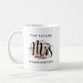 Mug Futur Mme Rose Gold Script Mariage Monogramme (Gauche)