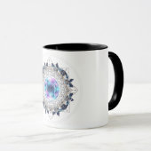 Mug Futuristic Crystal Mandala – Geometric Tech Art (Devant droit)