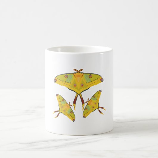 Mug G est pour Giant Comet Moth (Centre)