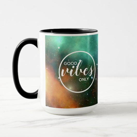 Mug Galaxy Cosmos Espace Good Vibes seulement Typograp (Gauche)