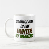 Mug Garbage Man by Day Hunter par Weekend (Gauche)