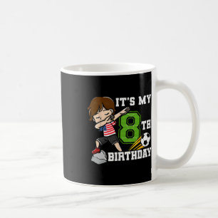 Mug Garçon de football C'est mon 8e anniversaire Drape