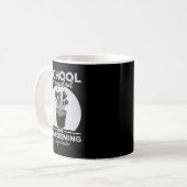 Mug Gardener School Est Important, Mais Le Jardinage E (Devant gauche)