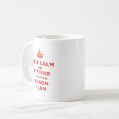 Mug Gardez le calme et feignez (le rouge) (Devant gauche)