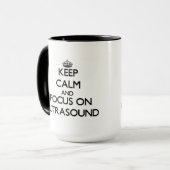 Mug Gardez le calme et le foyer sur l'ultrason (Devant gauche)