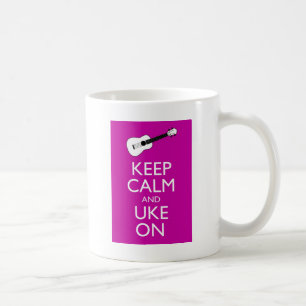 Mug Gardez le calme et l'Uke sur (Fuschia)