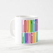 Mug GAY PRIDE LGBTQ Arc-en-ciel Texte coloré (Devant gauche)