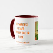 Mug Geeks de sécurité : Série humoristique d'Internet (Devant gauche)