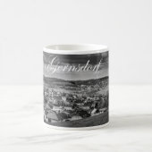 Mug Gernsdorf (Centre)