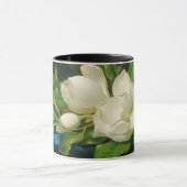 Mug Giant Magnolias sur Blue Velvet Cloth (Centre)