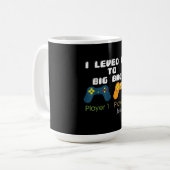 Mug Gift I Niveau Jusqu'À Big Bro Brother Présente (Devant gauche)