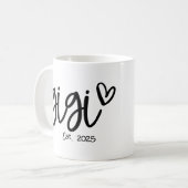 Mug GiGi A Créé 2025, Première Grand-Mère (Devant gauche)