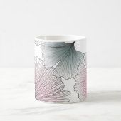 Mug Gingko biloba dessiné à la main. (Centre)