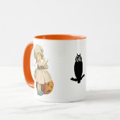 Mug Girl Carving Apple Halloween (Devant gauche)