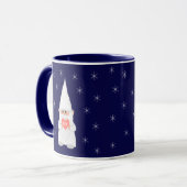 Mug Gnome de Noël et flocons de neige sur bleu marine (Devant gauche)