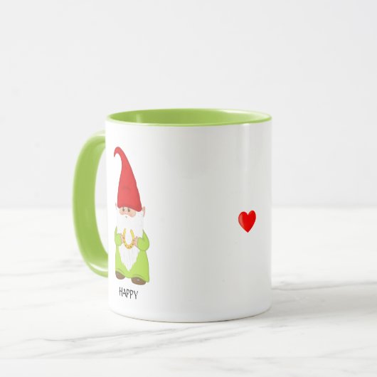 Mug Gnome mignonne habillé en vert avec fer à cheval (Devant gauche)