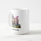 Mug Gnomes joyeux qui profitent d'une pause café (Devant gauche)
