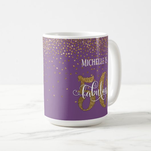 Mug Gold Confetti Script 50 & Fabuleux sur violet (Devant droit)