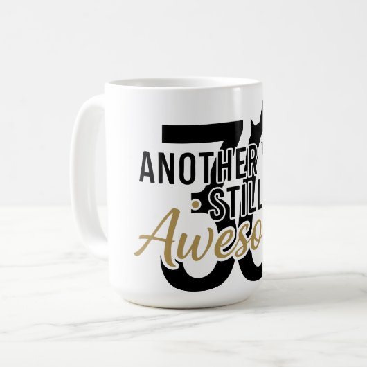 Mug Golden Elegant Script "Awesome" Typography Black (Devant gauche)