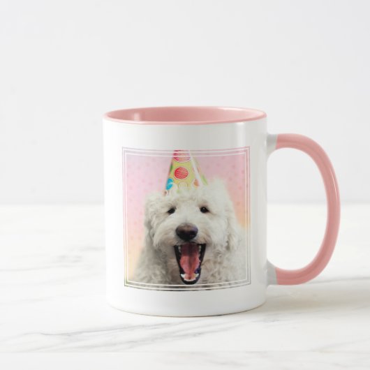 Mug Goldendoodle avec Casquette du Parti (Droite)