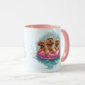 Mug Goldendoodle Dogs Summer Pineappy Pool Flotte (Devant droit)
