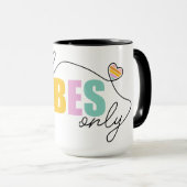 Mug Good Vibes seulement Rainbow Heart (Devant droit)