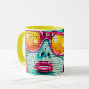 Mug Graffiti fille rue pop art turquoise rose jaune mi