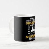 Mug Grand-maman de soins (Devant gauche)