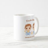 Mug Grand-mère de jumeaux bébés garçons (Devant droit)