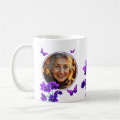 Mug Grand-mère de papillon violet floral (Gauche)
