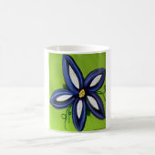 Mug Grande fleur bleue lumineuse (Centre)