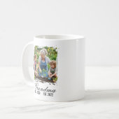 Mug Grandma Est black elegant script custom photo (Devant gauche)