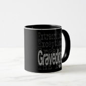 Mug Gravedigger Extraordinaire (Devant droit)