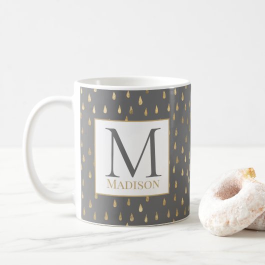 Mug Gray Gold Raindrop Moderne Monogramme tendance (Avec donut)